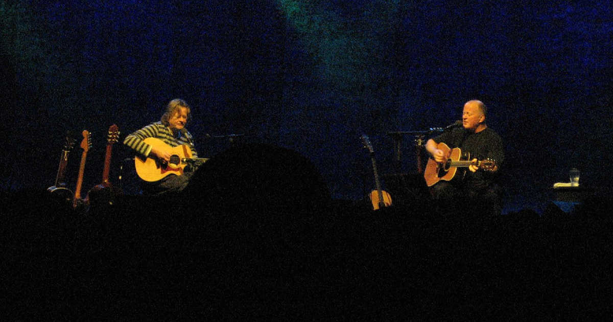 Christy Moore and Declan Sinnott in Vicar Street